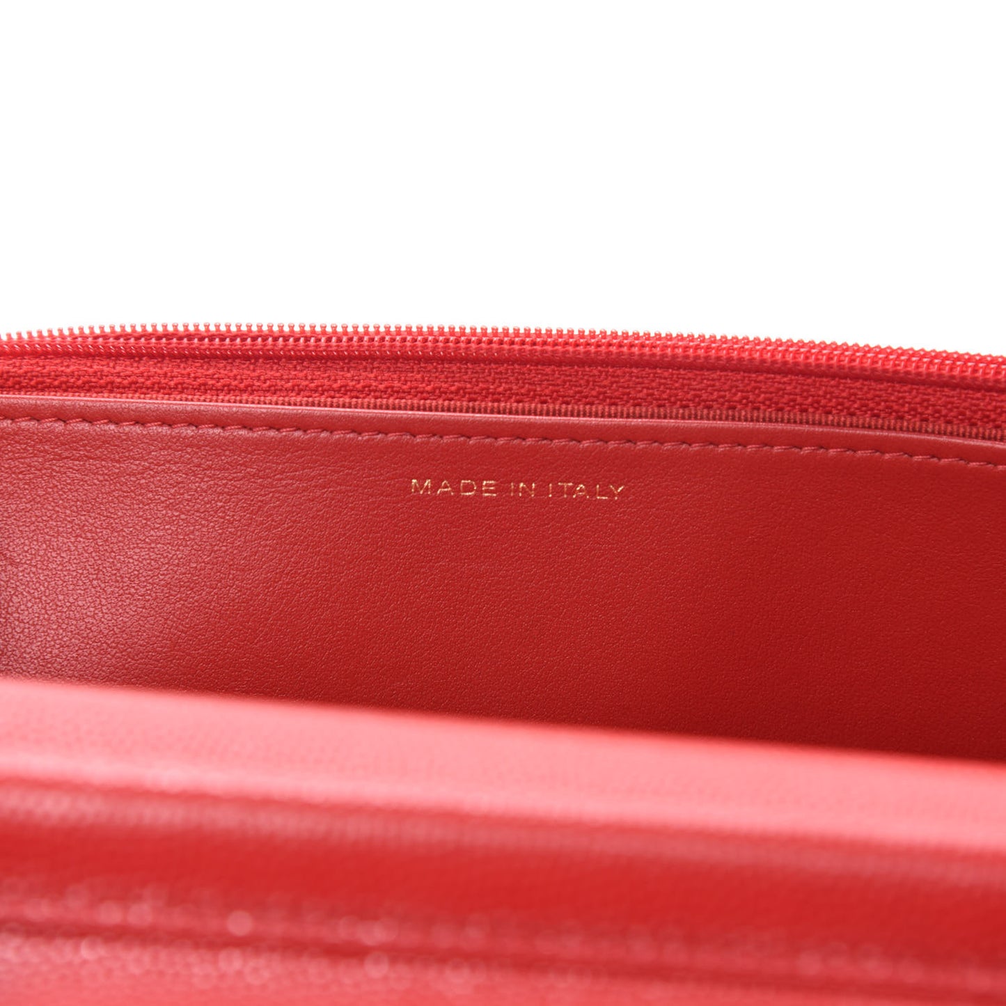 Caviar Quilted Wallet On Chain WOC Red