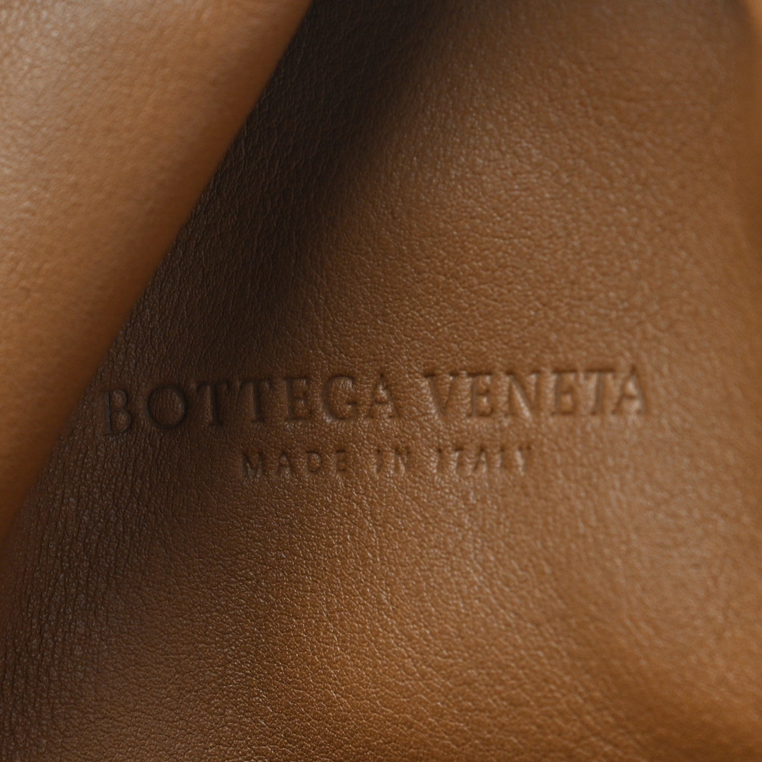 Bottega Veneta Smooth Butter Calf The Pouch Oversized Clutch Camello 6 of 8