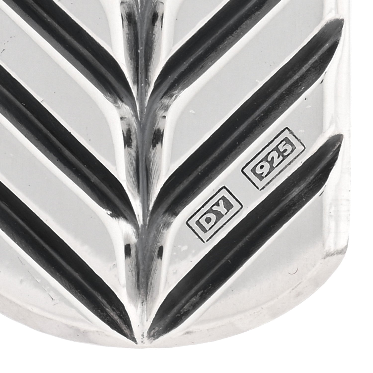 David Yurman Sterling Silver 35mm Chevron Tag Pendant 3 of 3