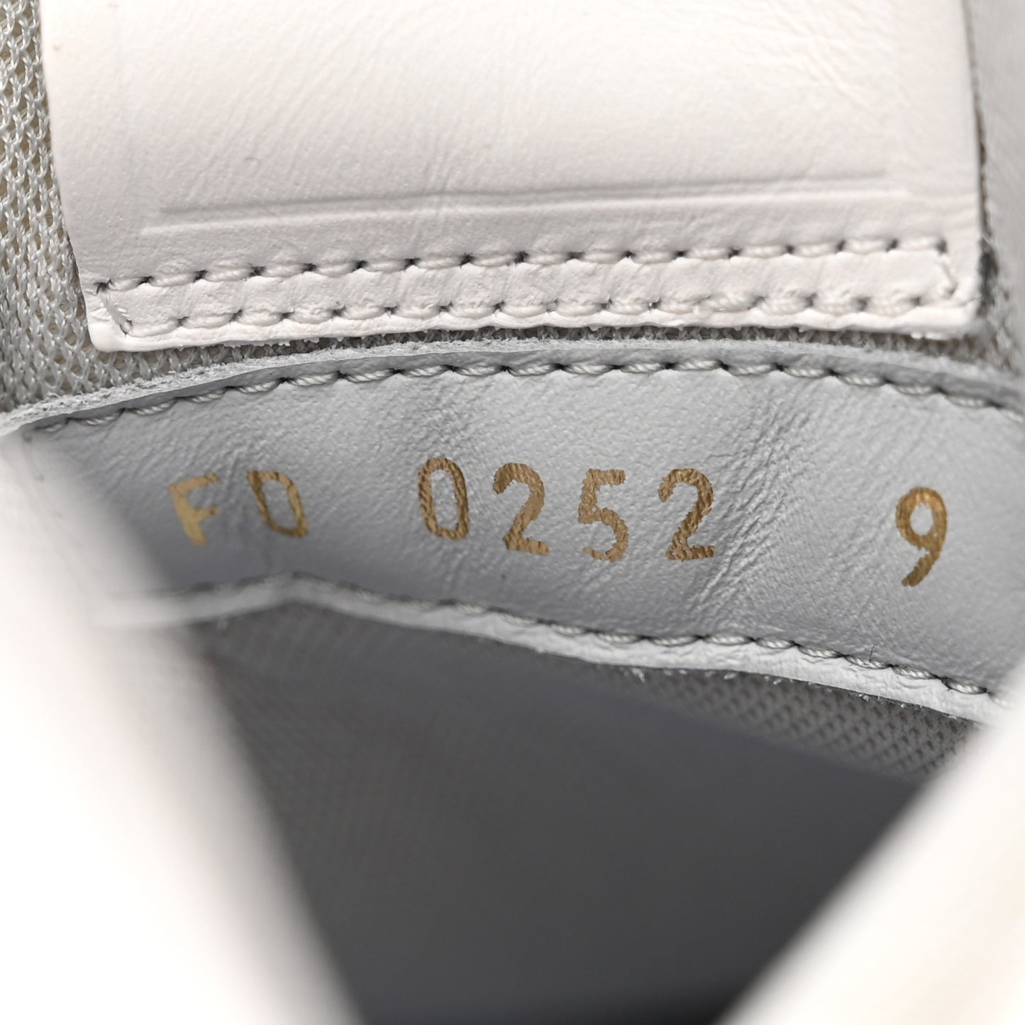 Calfskin Mens LV Trainer Sneakers 9 White
