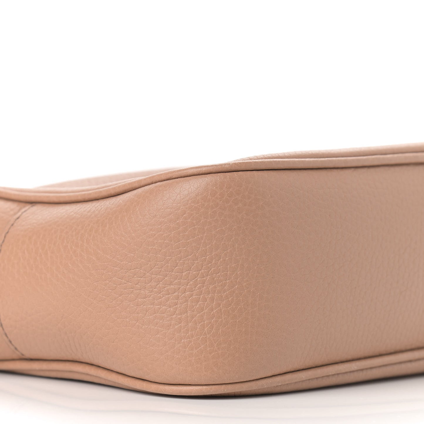 Pebbled Calfskin Small Soho Disco Bag Camelia
