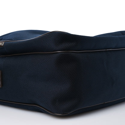 Louis Vuitton Damier Geant Flight Bag Ocean 9 of 12