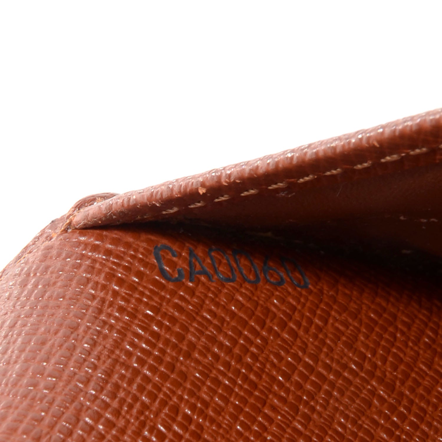 Louis Vuitton Monogram Small Ring Agenda 7 of 7