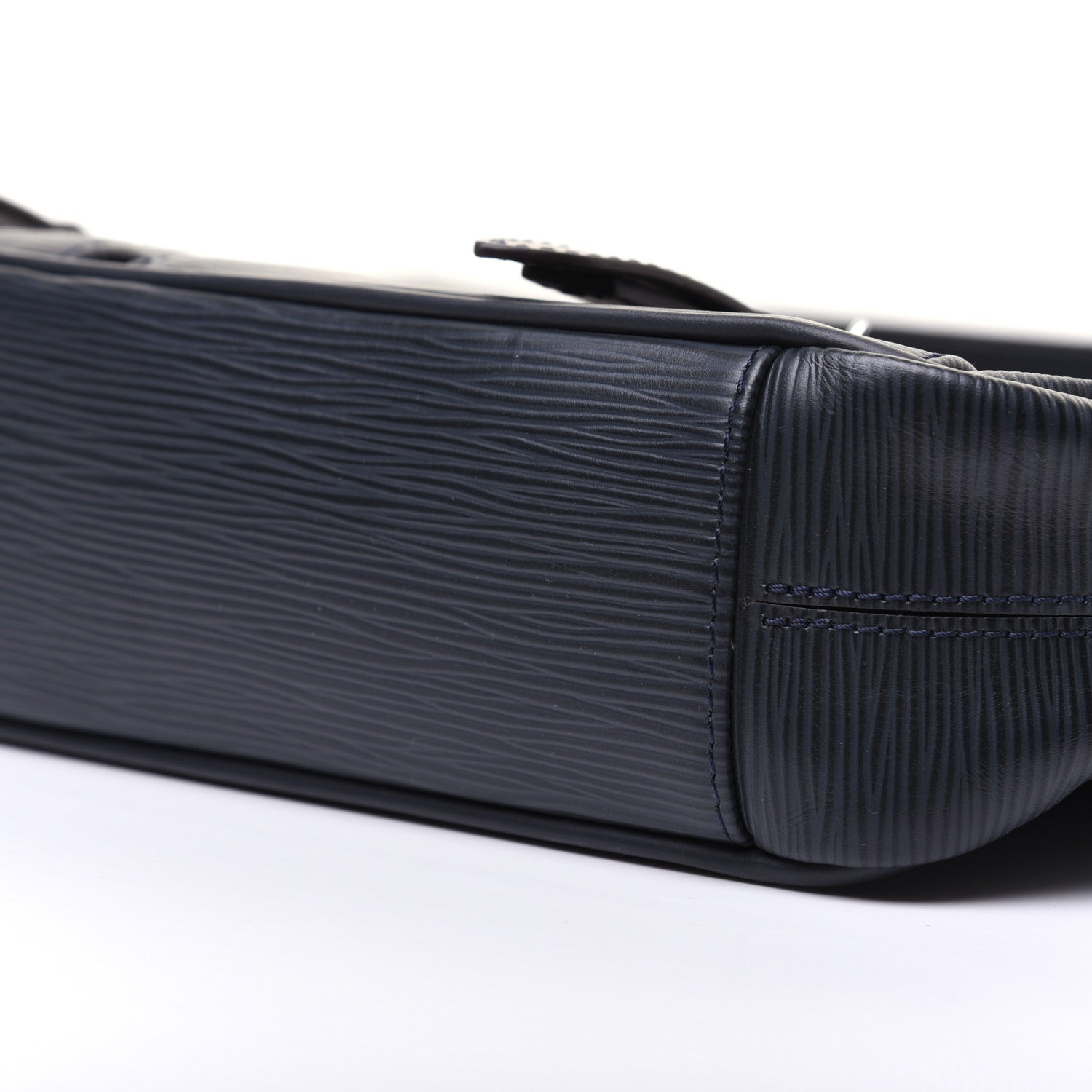 Louis Vuitton Epi Christopher Messenger Navy Stripes 7 of 16