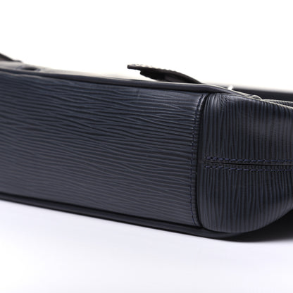 Louis Vuitton Epi Christopher Messenger Navy Stripes 7 of 16