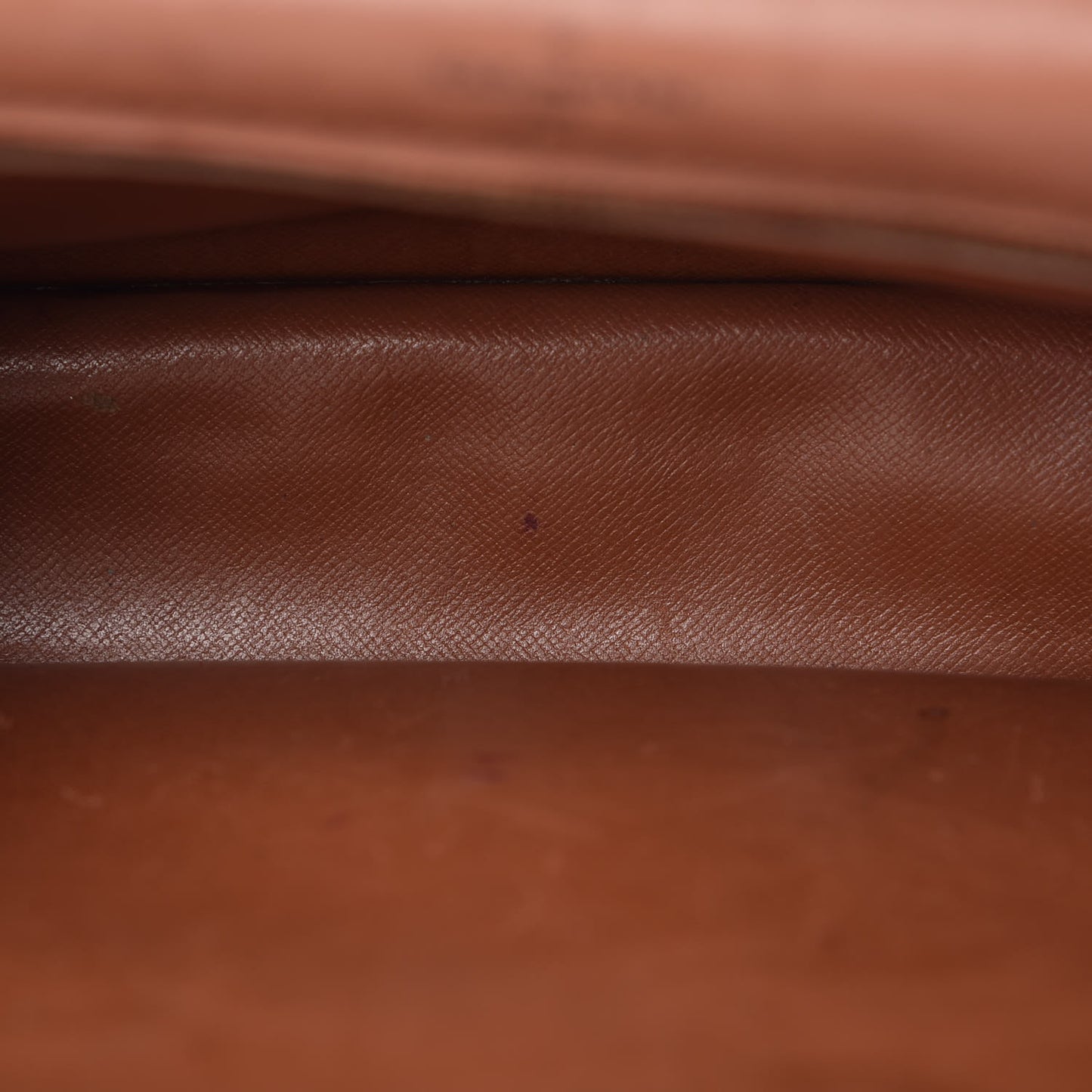 Monogram Monceau 26