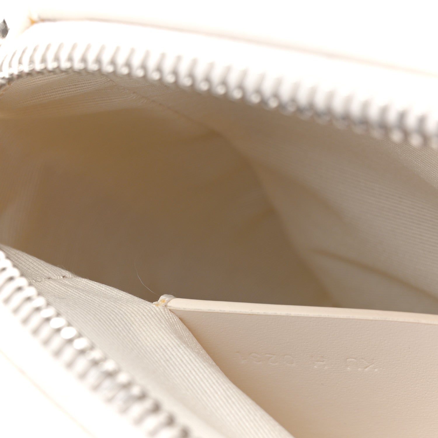 Givenchy Box Calfskin XS Antigona Ivory 7 of 12