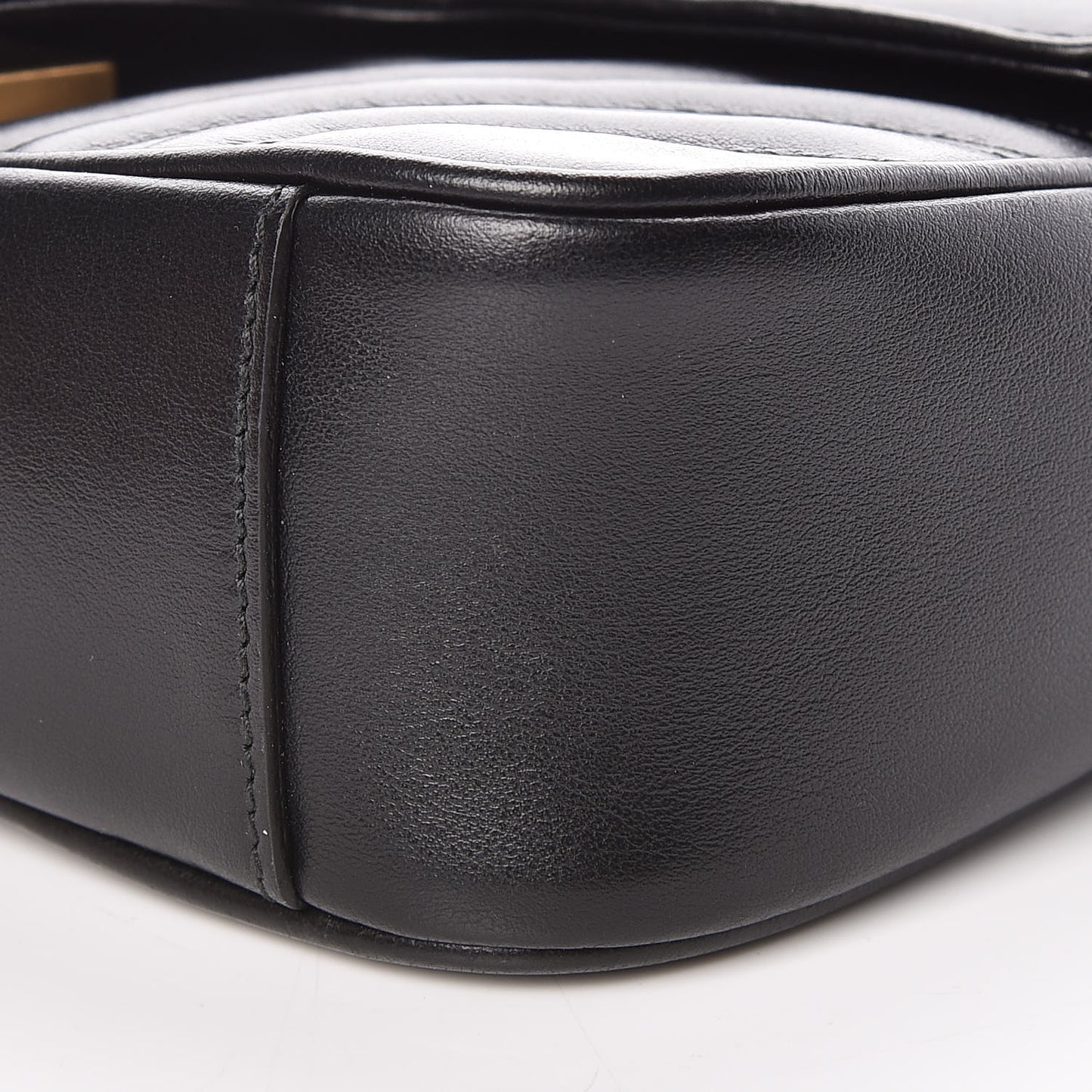 Calfskin Matelasse Mini GG Marmont Shoulder Bag Black