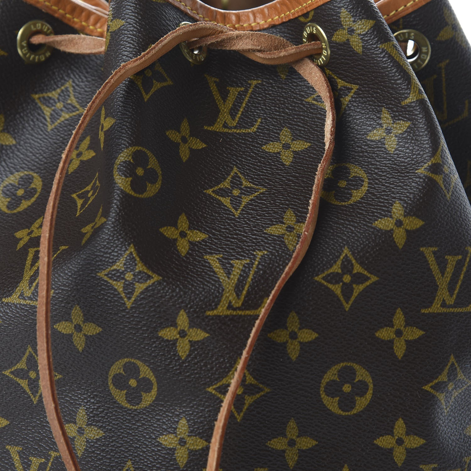 Louis Vuitton Monogram Petit Noe 10 of 10