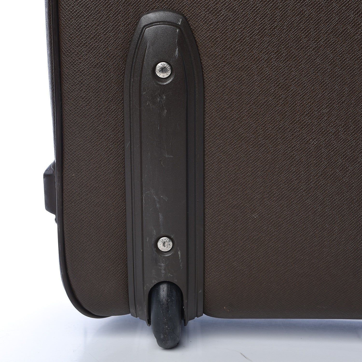 Louis Vuitton Taiga Pegase 55 Grizzli 9 of 21