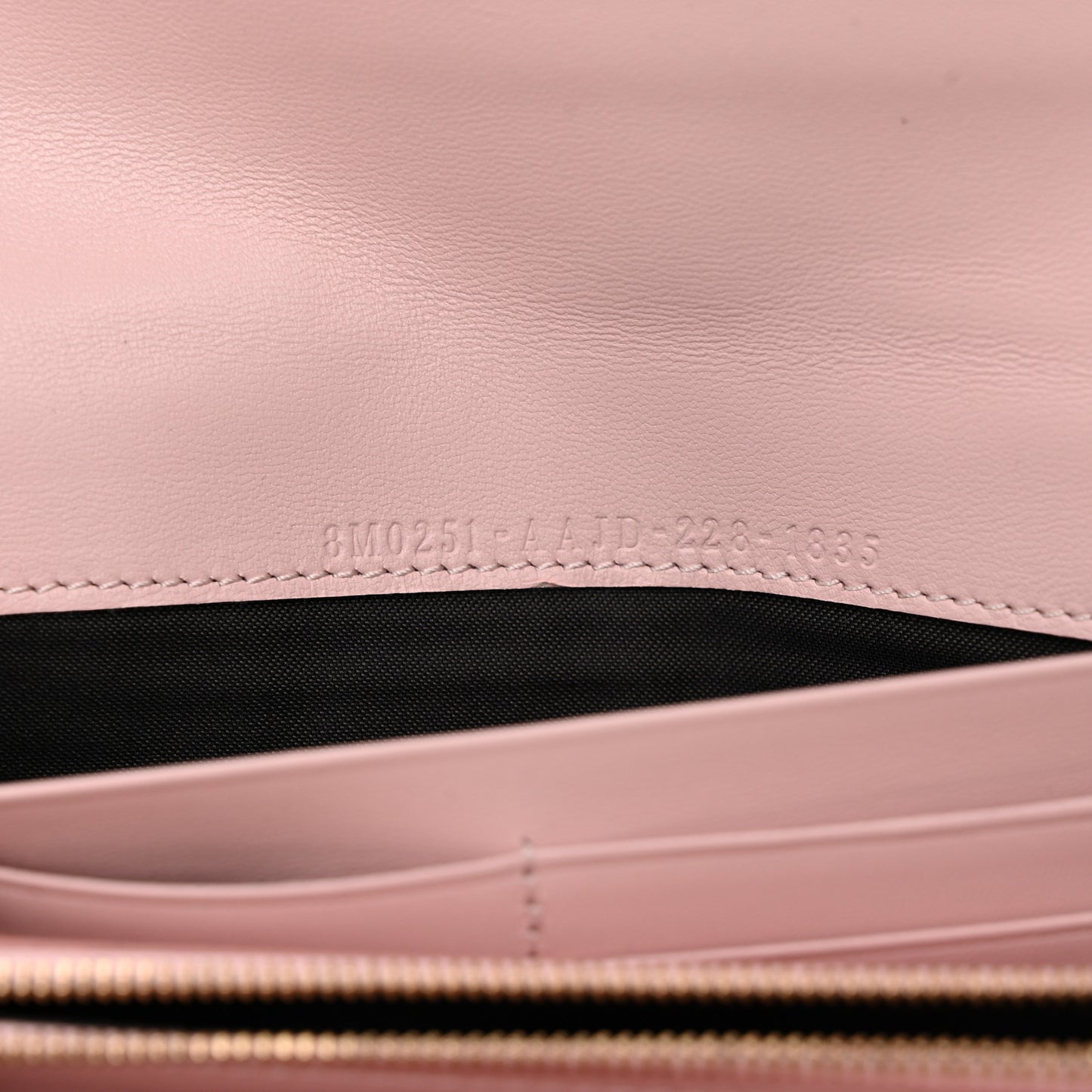 Nappa Matisse FF Embossed Continental Wallet Rosa Confetto
