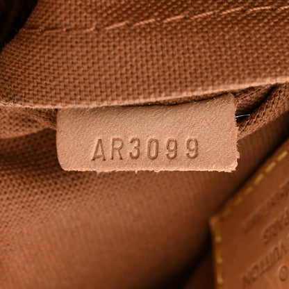 Louis Vuitton Monogram Trotteur Beaubourg 7 of 10