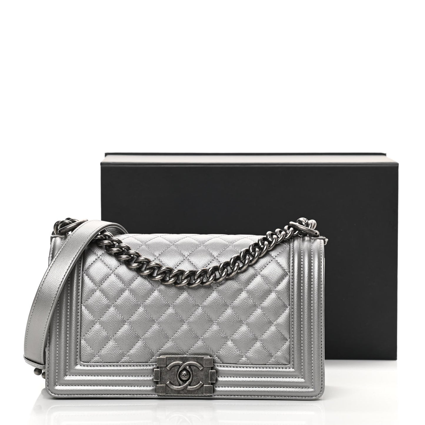 Metallic Caviar Quilted Medium Boy Flap Silver