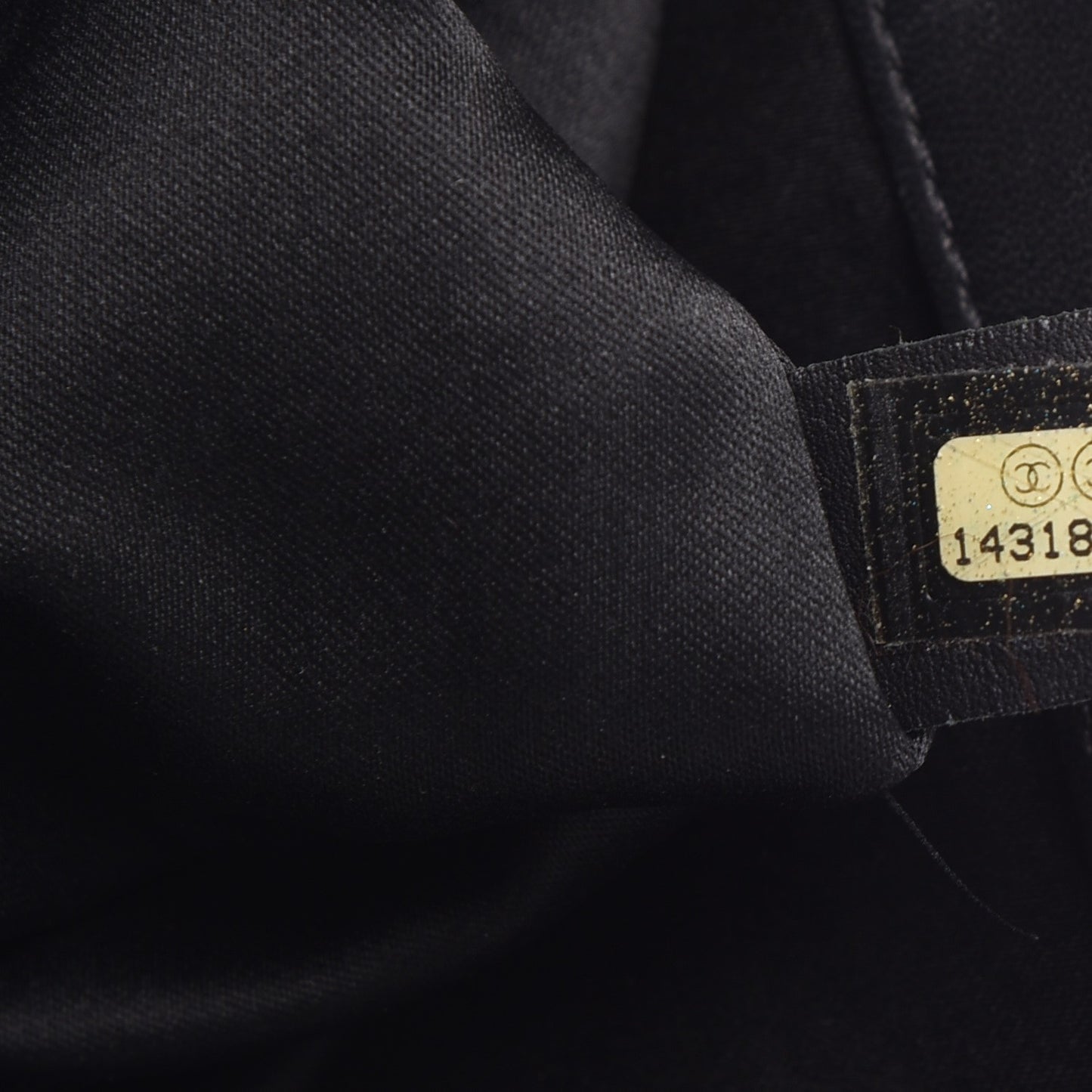 Lambskin Ultimate Stitch Maxi Flap Black