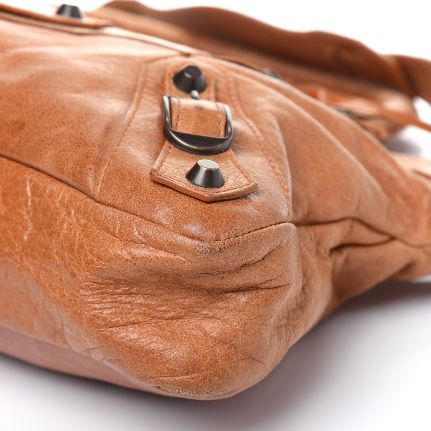 Chevre Classic Hardware First Camel