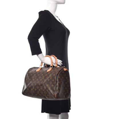 Louis Vuitton Monogram Speedy 35 2 of 11