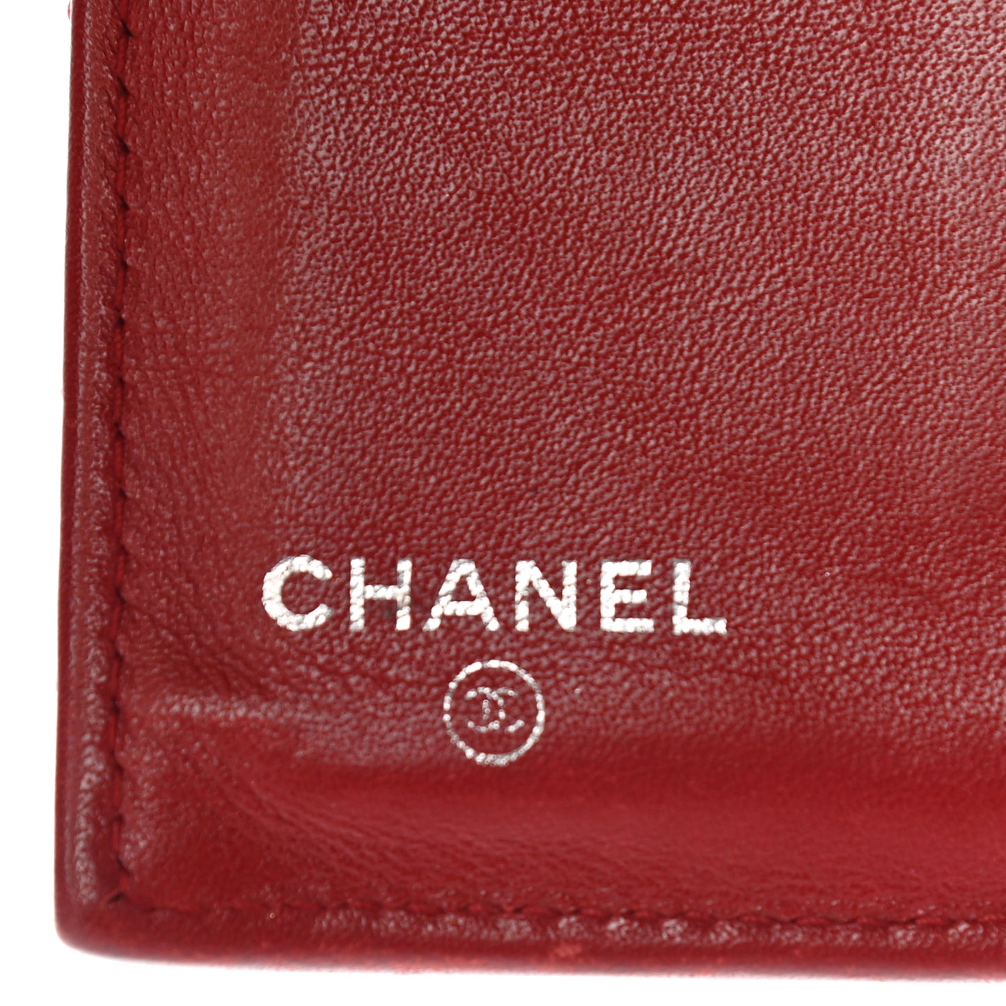 Caviar Quilted Medium Flap Wallet Red