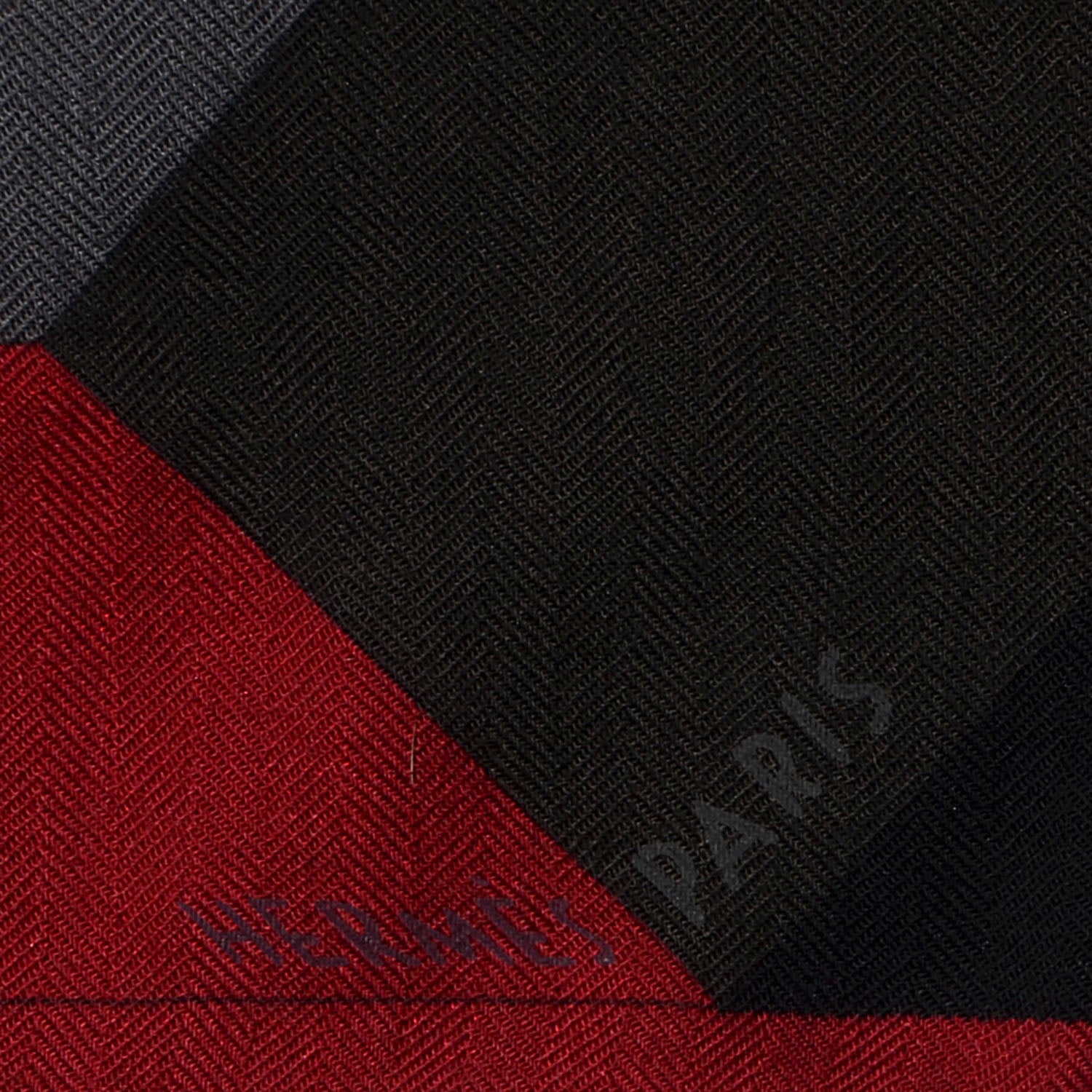 Hermes Cashmere Silk Perspective Cavaliere Scarf 100 Naturel Gris Rouge Profond 4 of 7