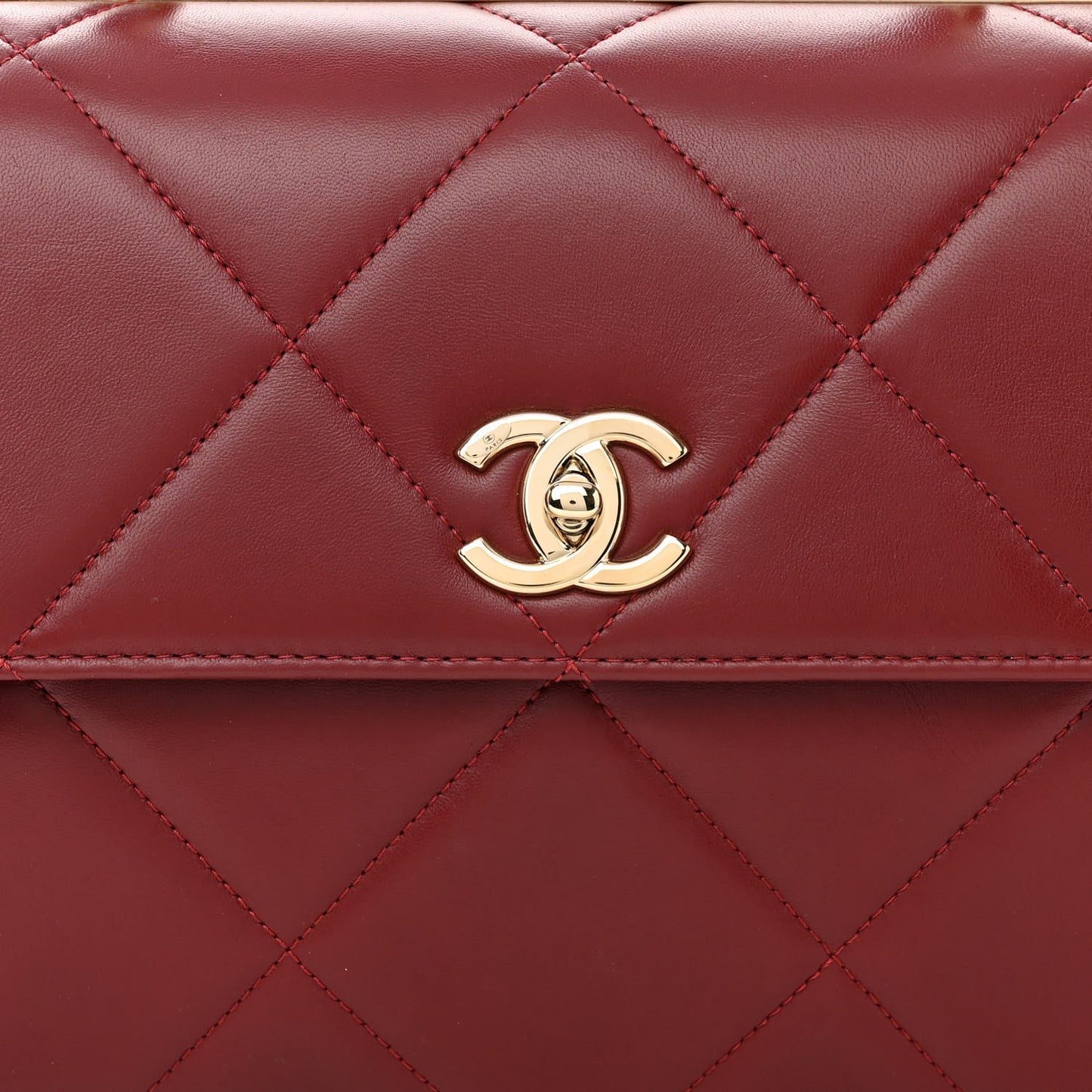 Lambskin Quilted Medium Trendy CC Flap Dual Handle Bag Burgundy