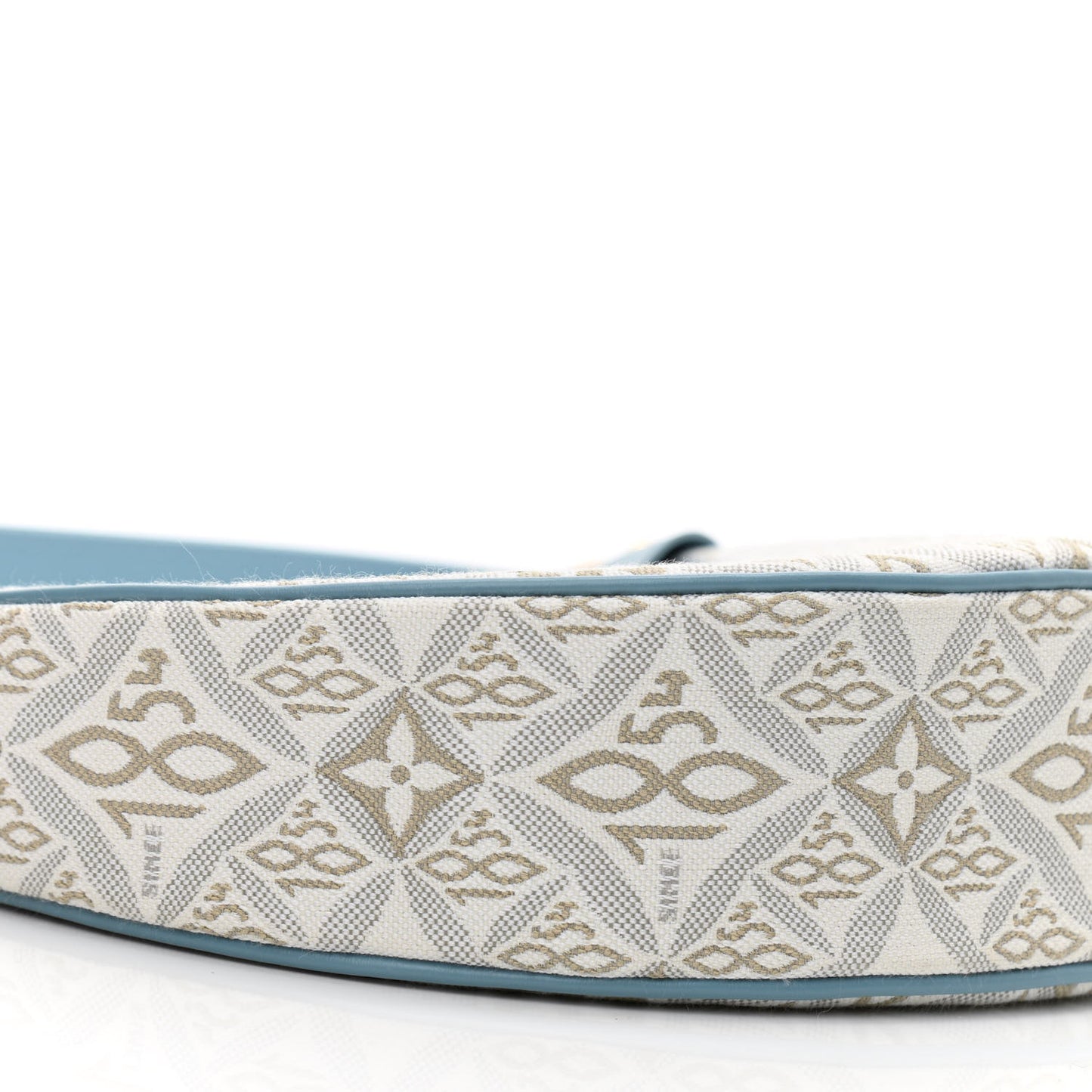 Jacquard Since 1854 Loop White Blue