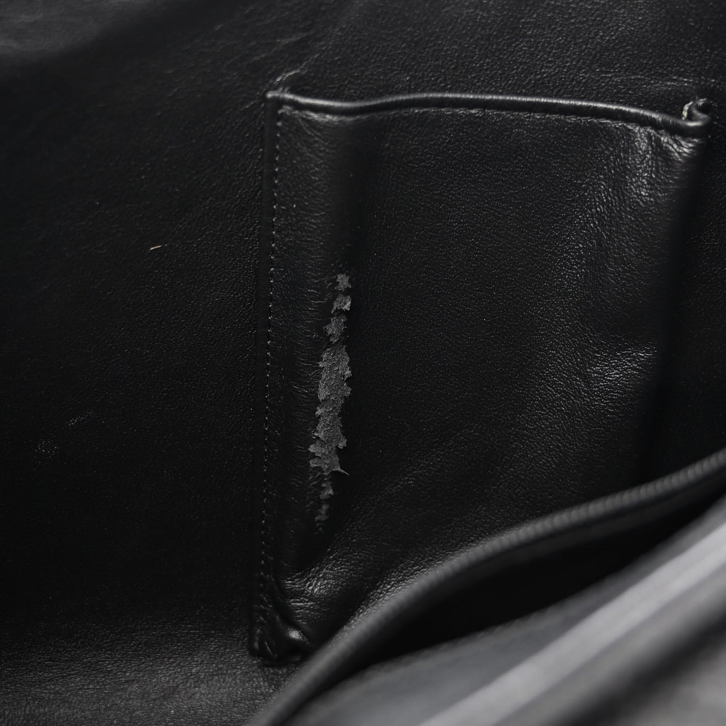 Caviar Quilted CC Accordion Shopping Bag Black