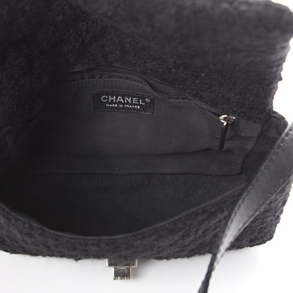 Chanel Tweed Medium Easy Reissue Messenger Flap 5 of 9