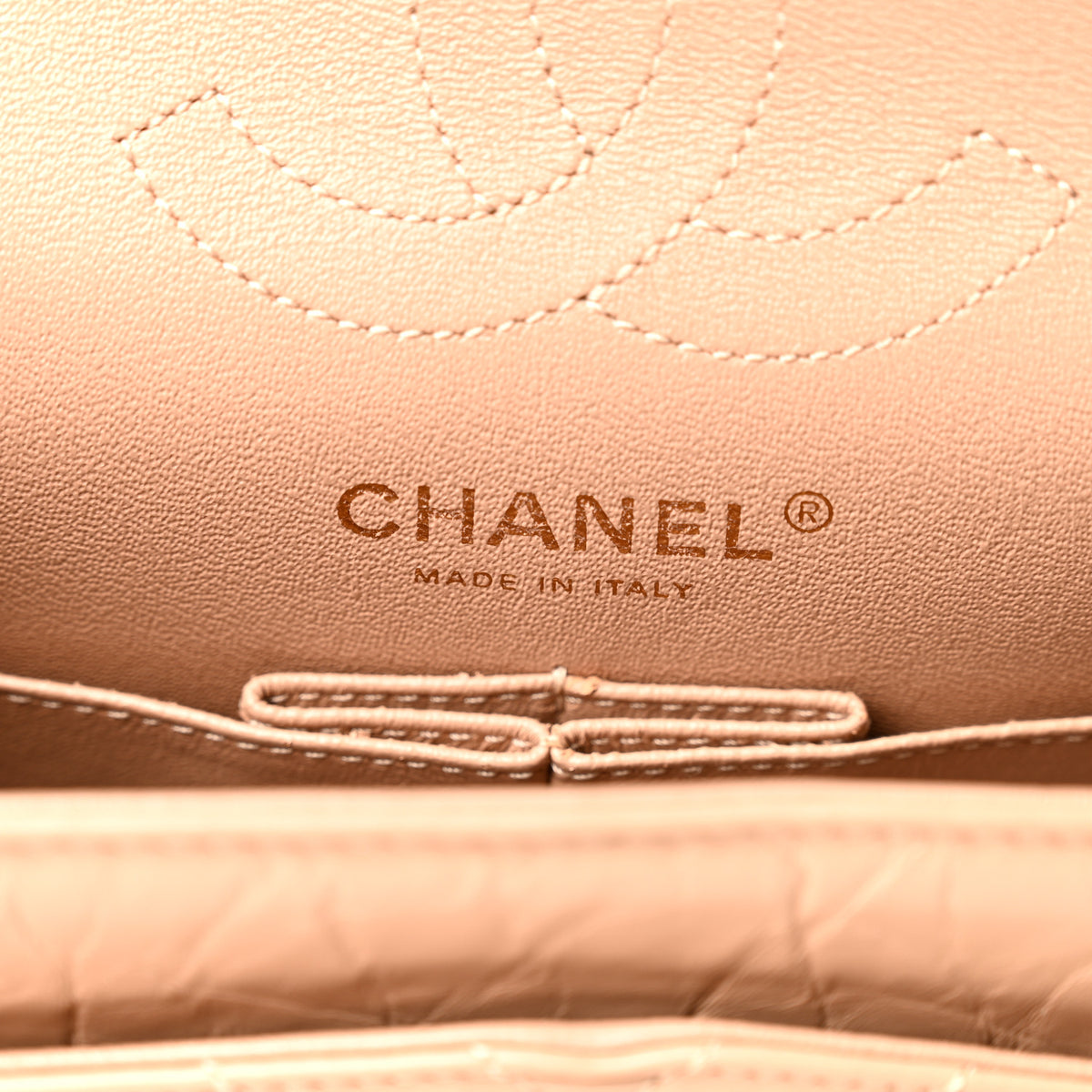 Aged Calfskin Chevron Quilted 2.55 Reissue 224 Flap Beige