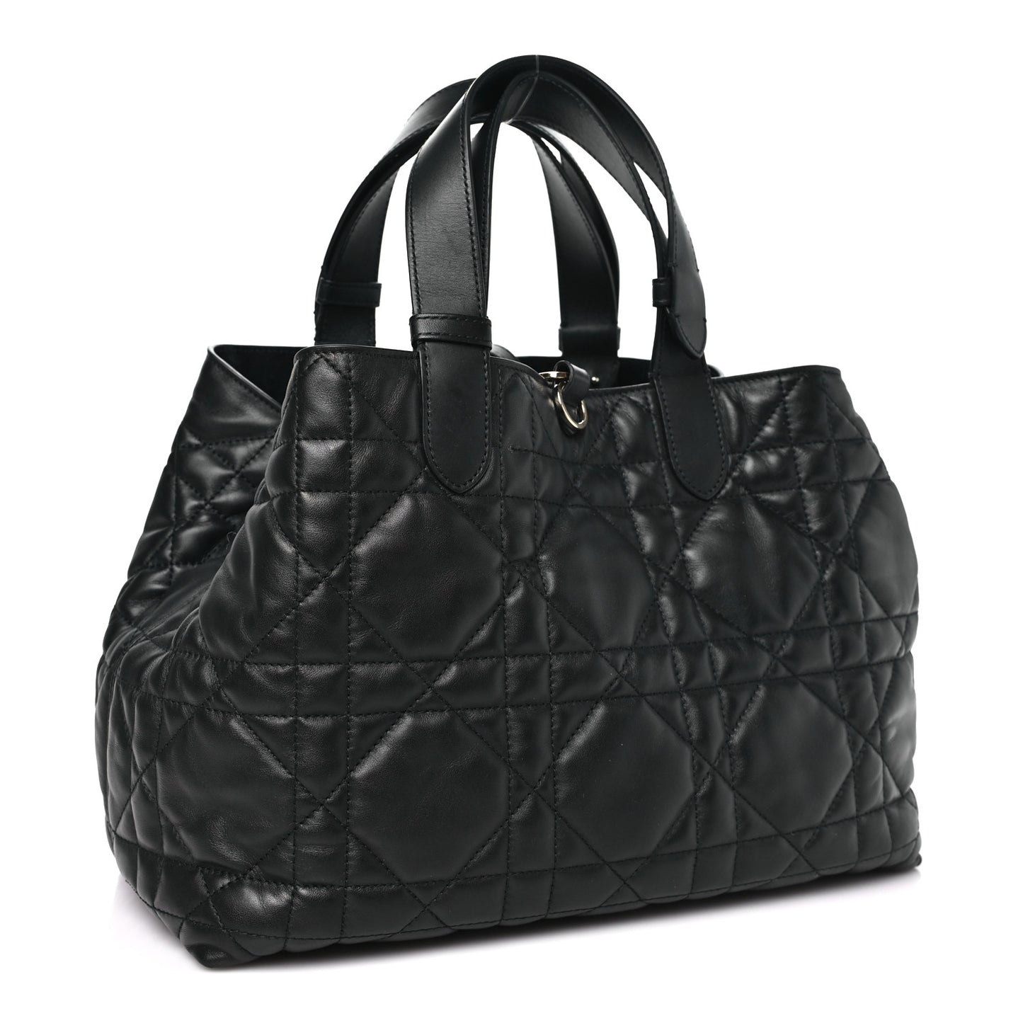 Calfskin Macrocannage Medium Toujours Black