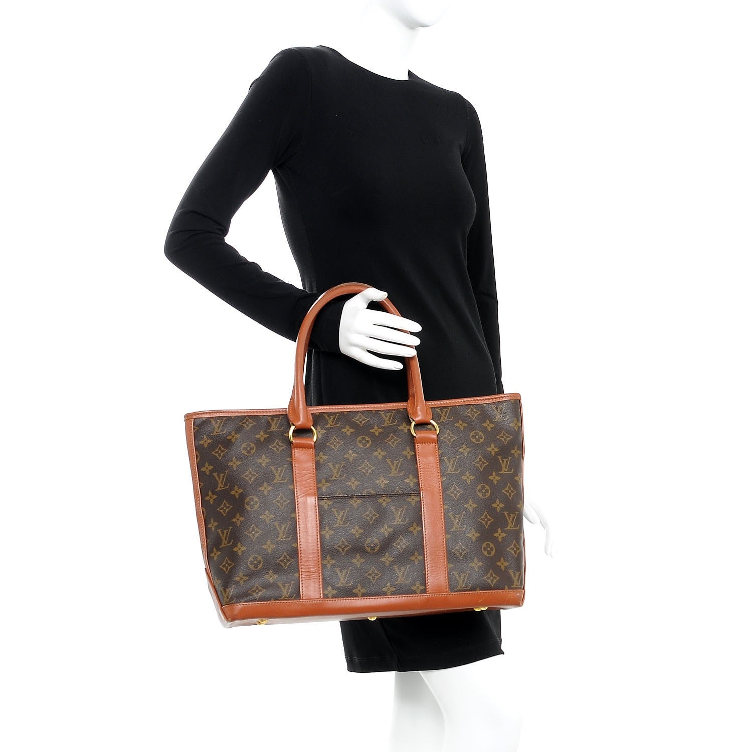 Louis Vuitton Monogram Sac Weekend PM 2 of 13