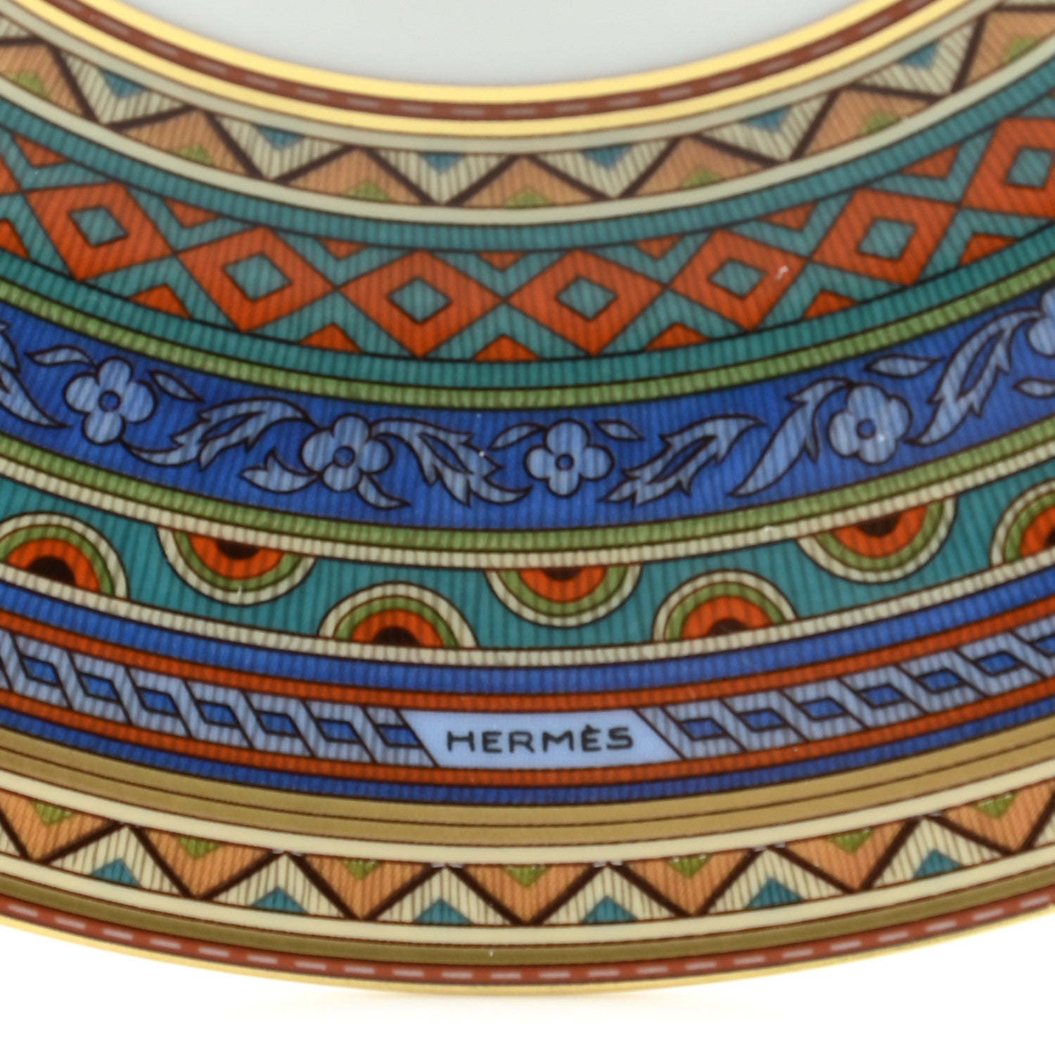 Hermes Porcelain Cheval d'Orient Tea Cup and Saucer Set of 2 3 of 10