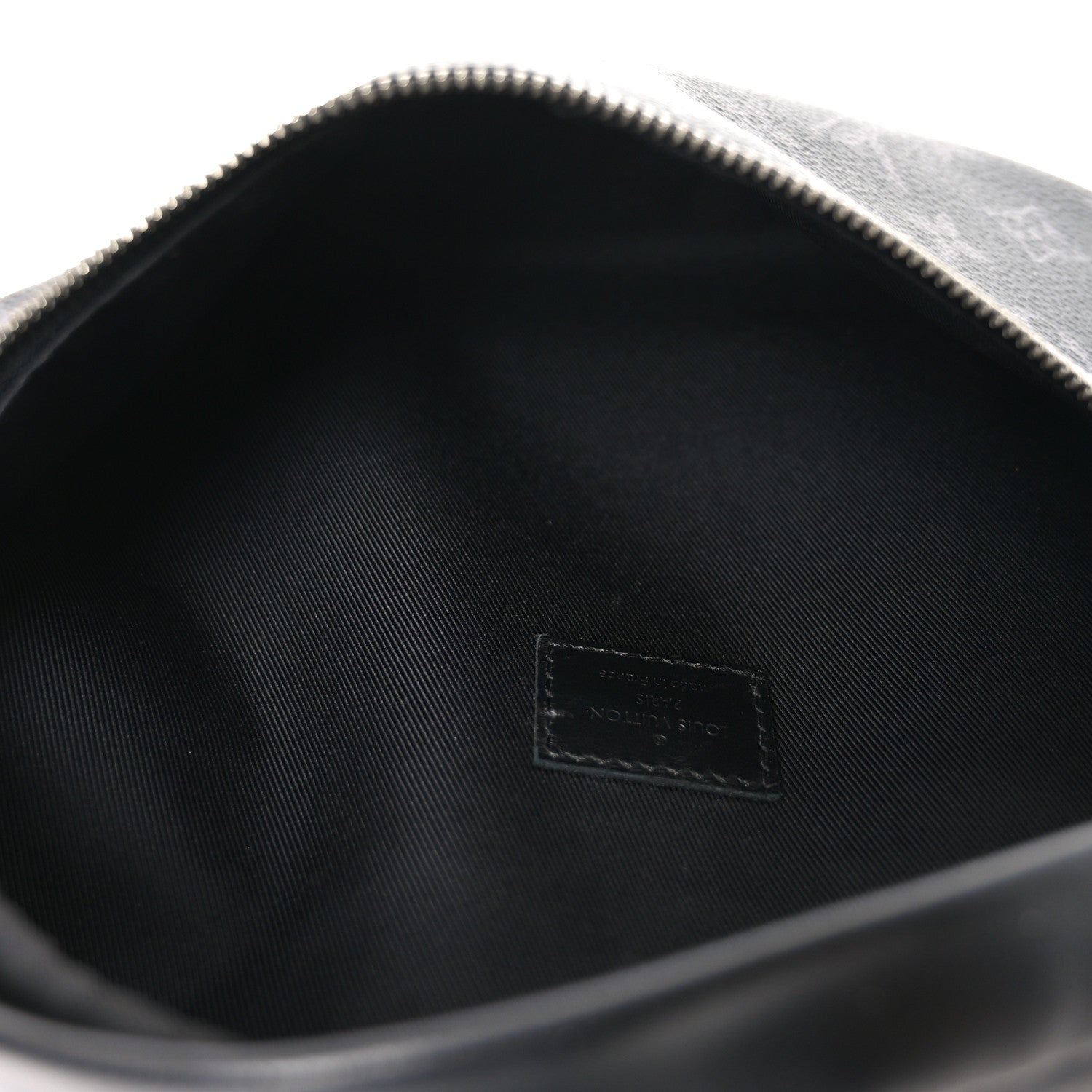 Louis Vuitton Monogram Eclipse Discovery Bumbag PM 5 of 9