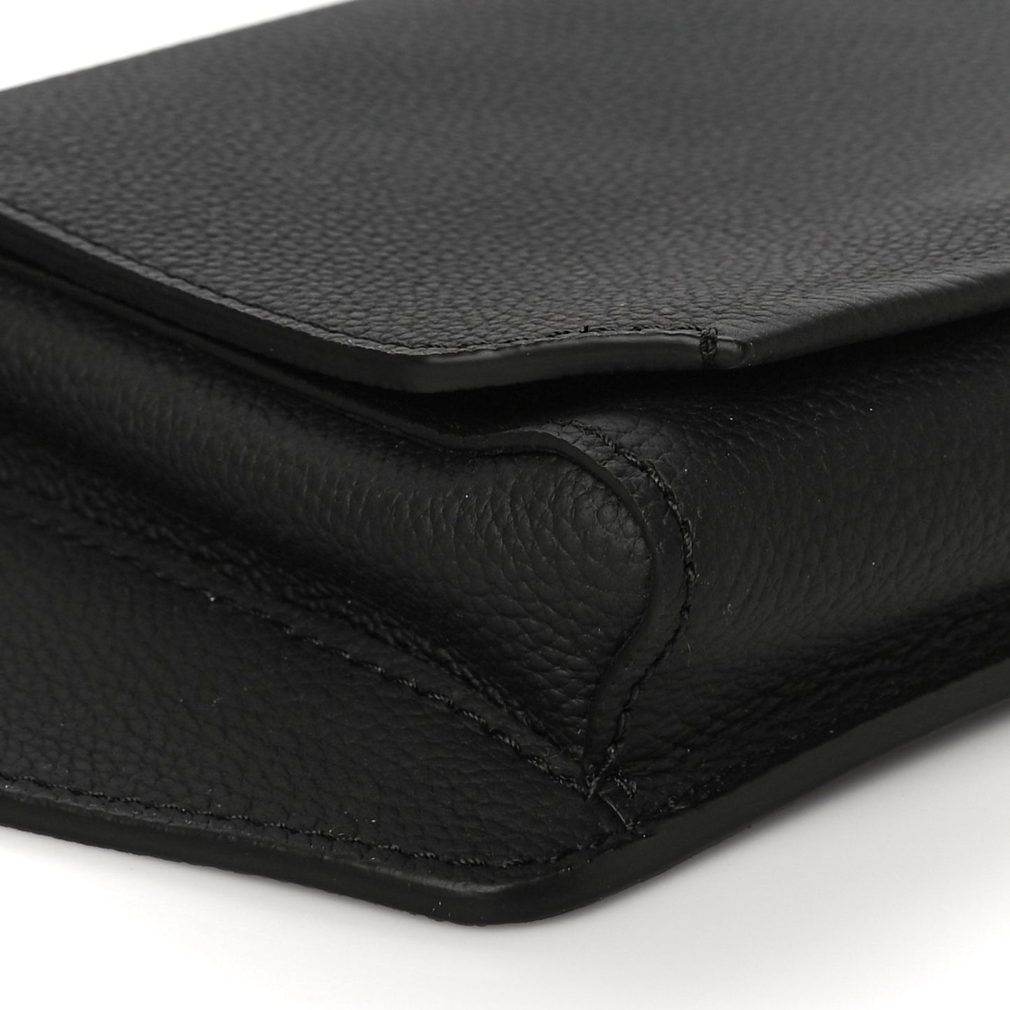 Grained Calfskin Aerogram Slingbag Black