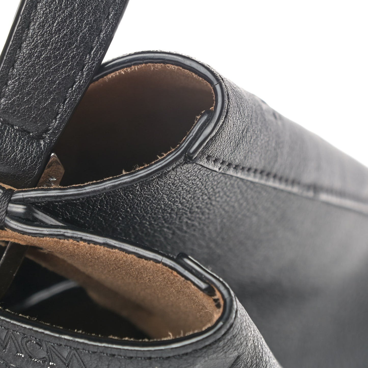 Calfskin Ottomar Medium Hobo Black
