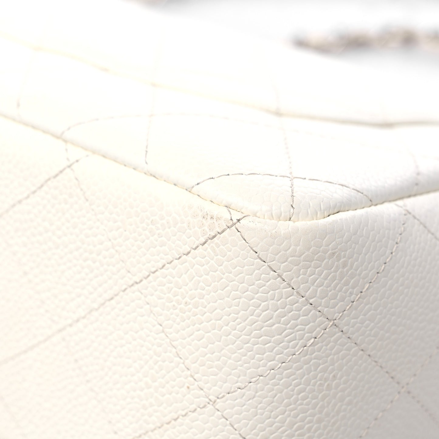 Caviar Quilted Jumbo Single Flap White