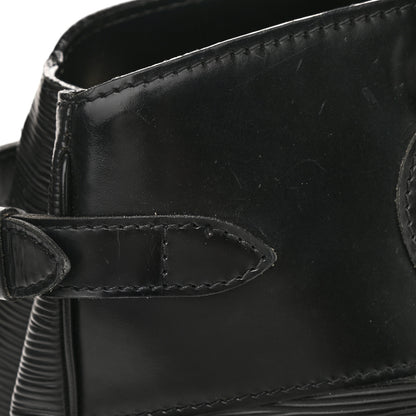 Louis Vuitton Epi Passy GM Black 22 of 25
