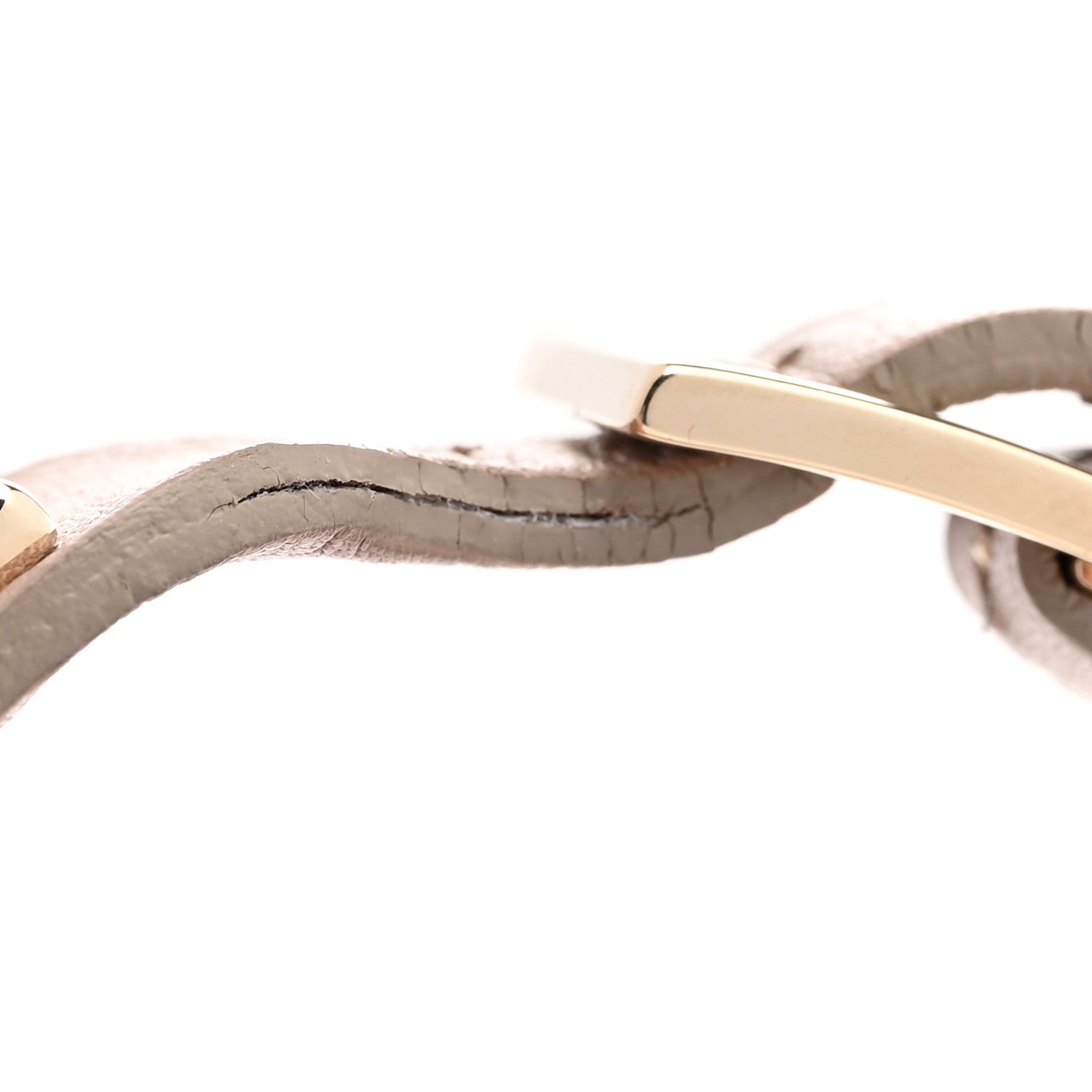 Valentino Garavani Metallic Vitello Macro Rockstud Bracelet Poudre 5 of 5
