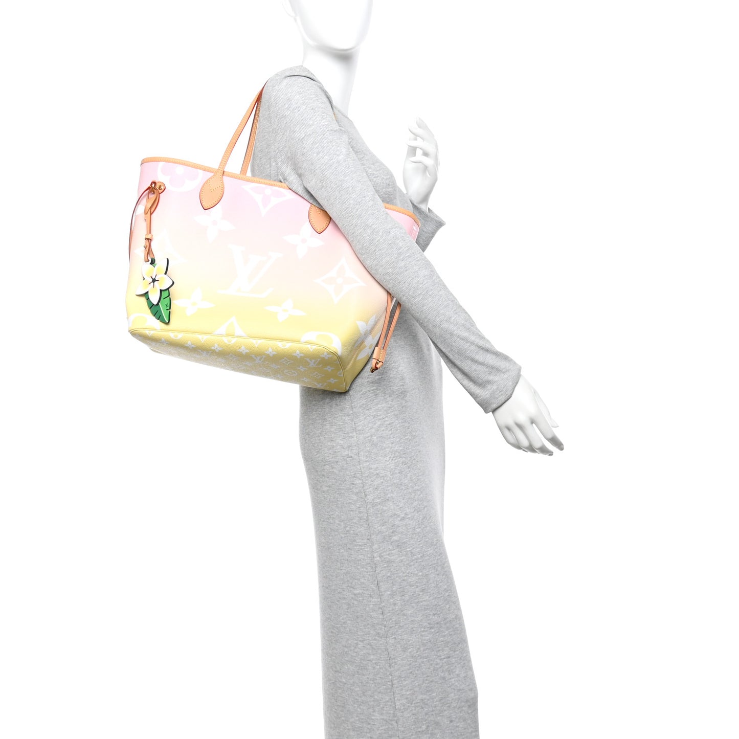 Monogram Giant By The Pool Neverfull MM Light Pink