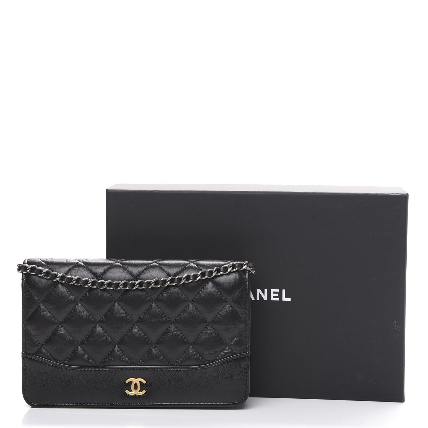 Aged Calfskin Quilted Gabrielle Wallet On Chain WOC Black