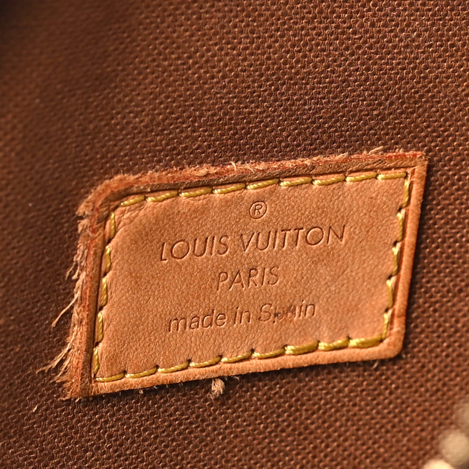Louis Vuitton Monogram Pochette Gange 5 of 8