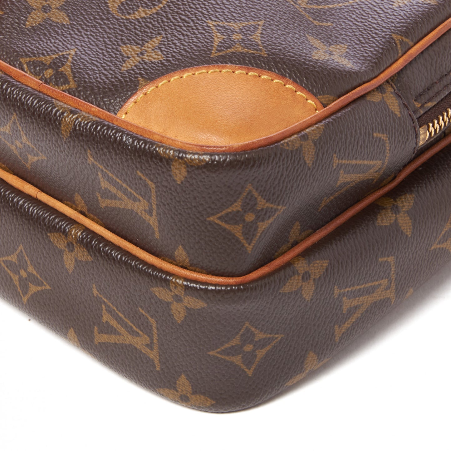 Monogram Amazone