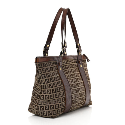 Fendi Zucchino Vitello Shopping Zip Tote Mogano Panna Bruciato 3 of 15