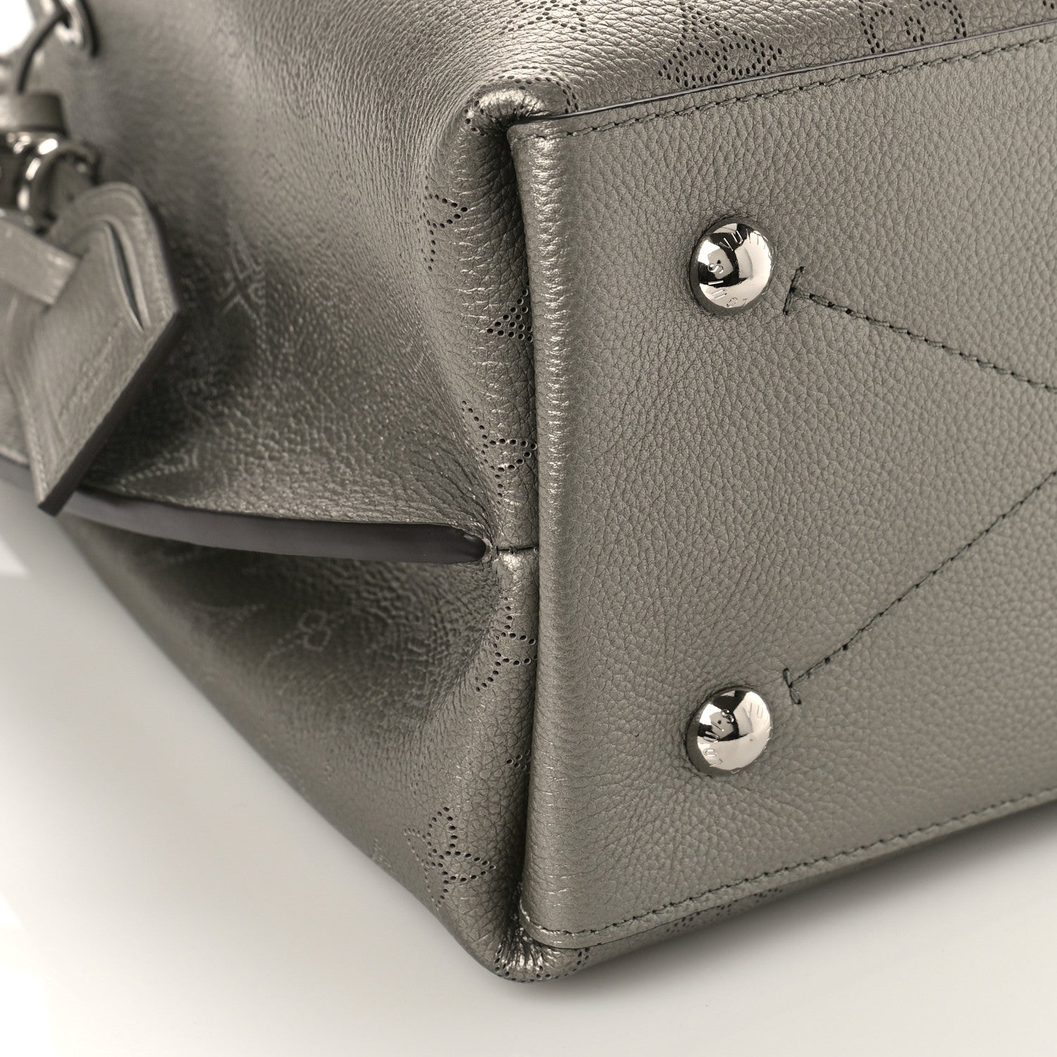Louis Vuitton Metallic Mahina Muria Gris Souris 7 of 8