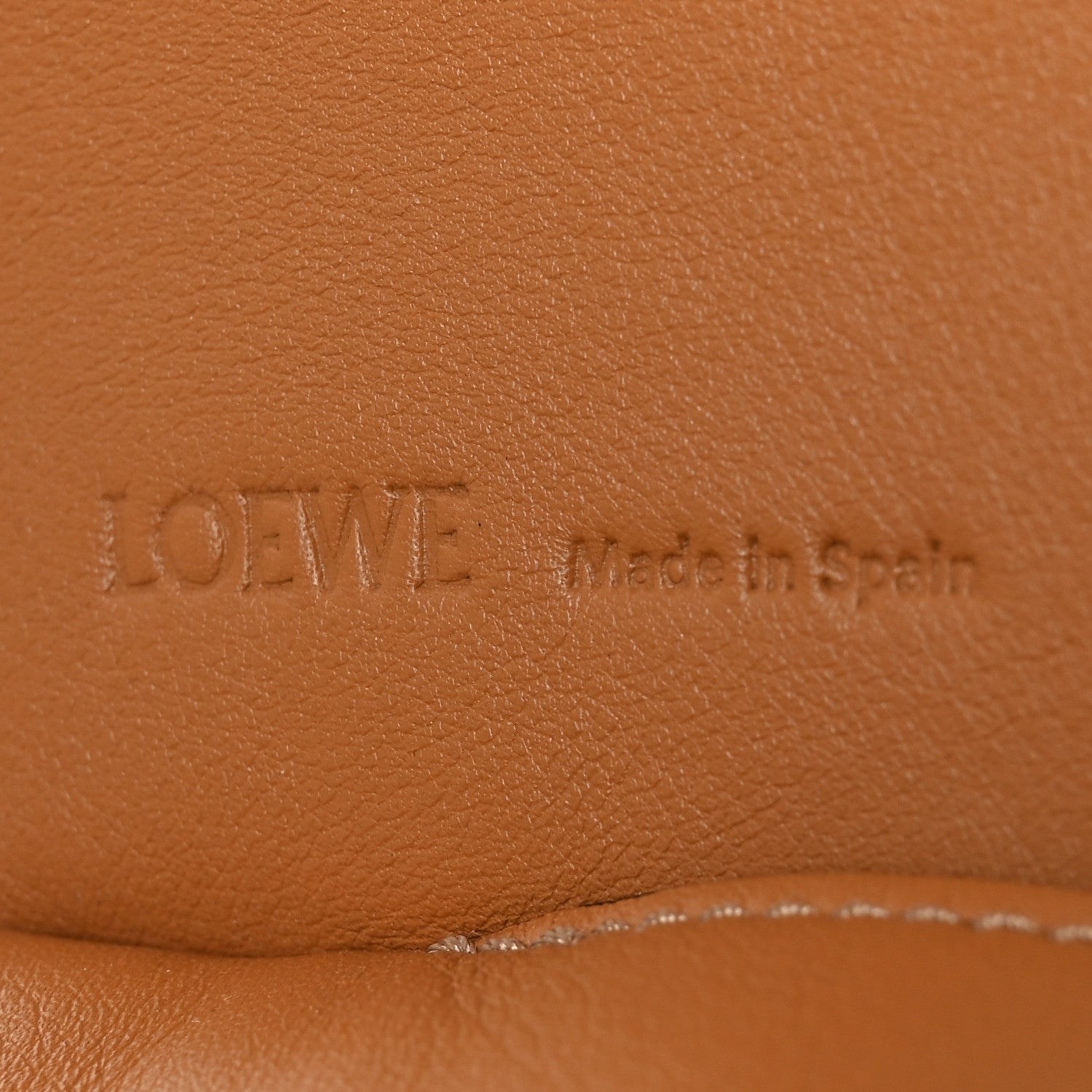 Loewe Calfskin Puzzle Hobo Warm Desert 6 of 9