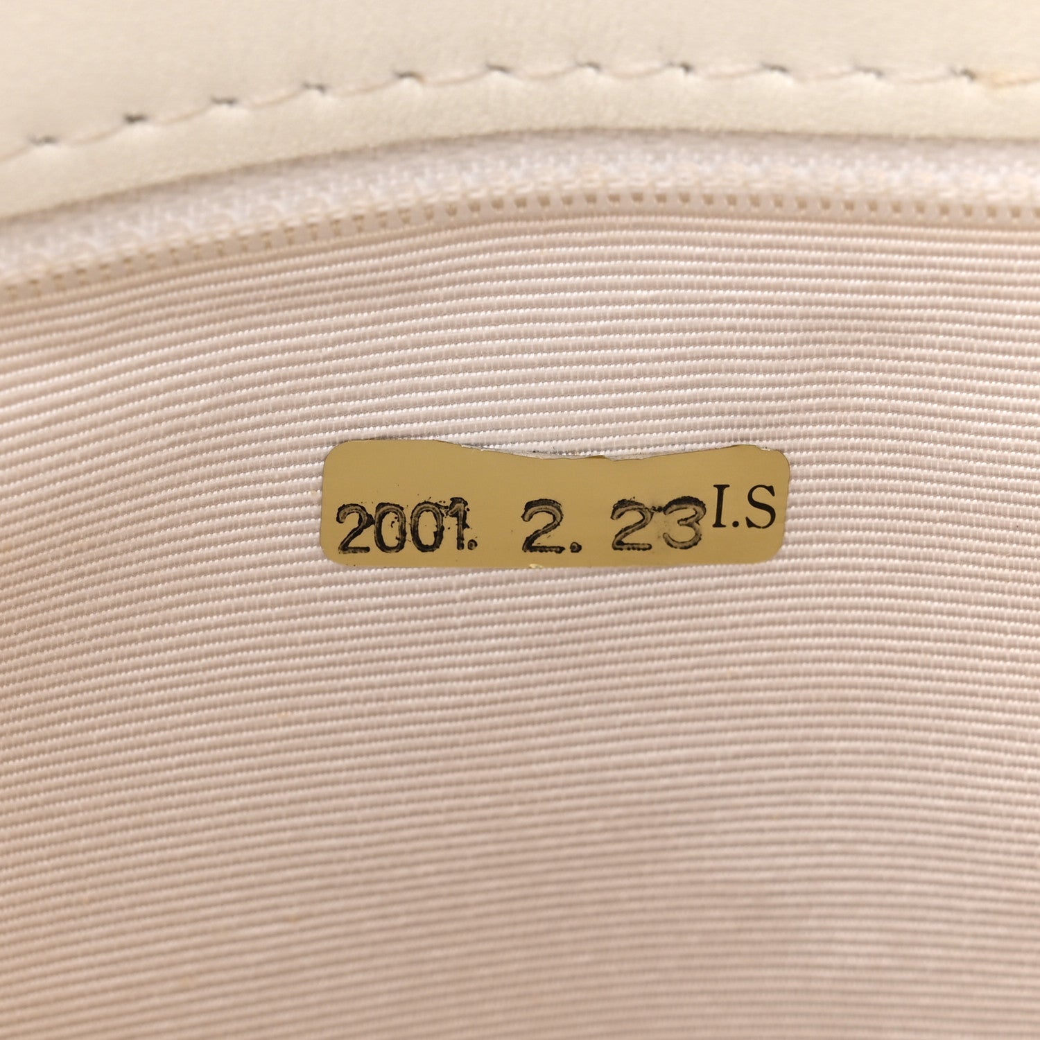 Chanel Calfskin Wild Stitch Shoulder Bag White 8 of 19