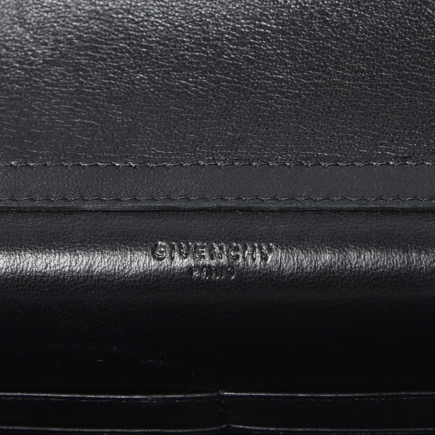 Sugar Goatskin Pandora Chain Wallet Black