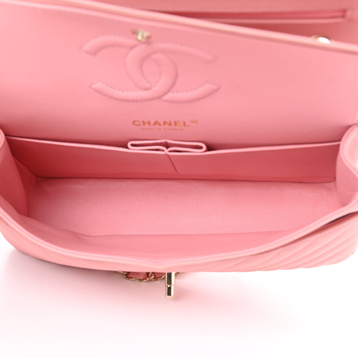 Caviar Flat Chevron Quilted Medium Double Flap Pink