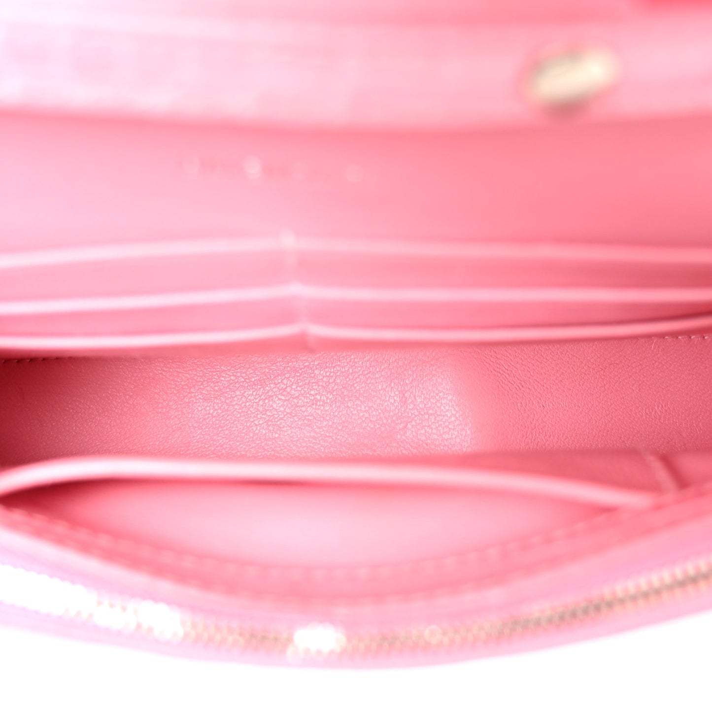 Shiny Calfskin Crocodile Embossed Hourglass Chain Bag Sweet Pink