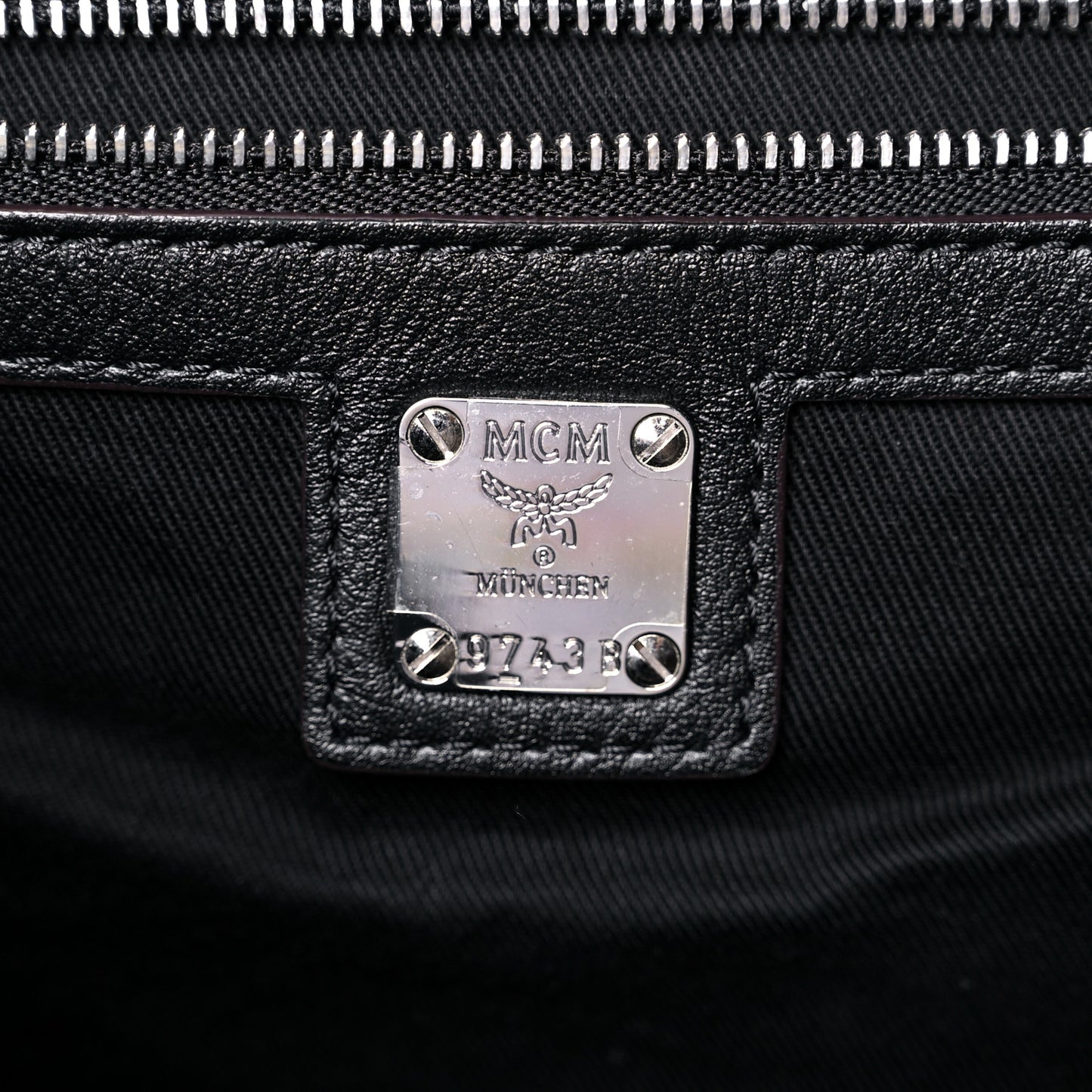 Calfskin Ottomar Large Klara Hobo Black