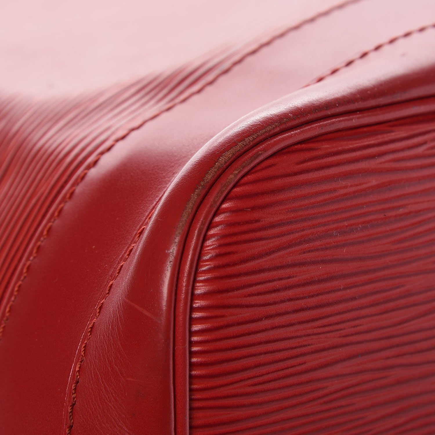 Louis Vuitton Epi Noe Castillan Red 7 of 12