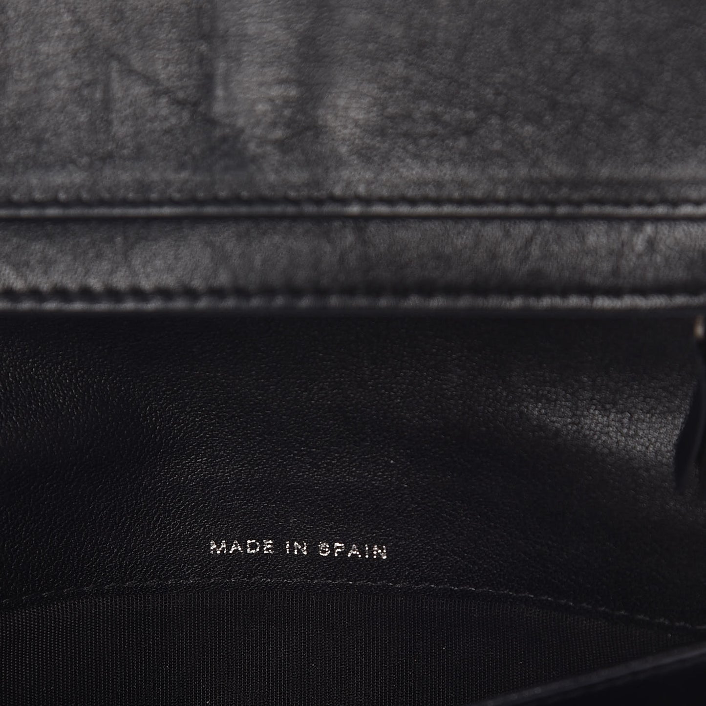 Caviar Timeless CC Yen Wallet Black